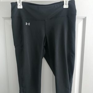 Black Under Armour Crop